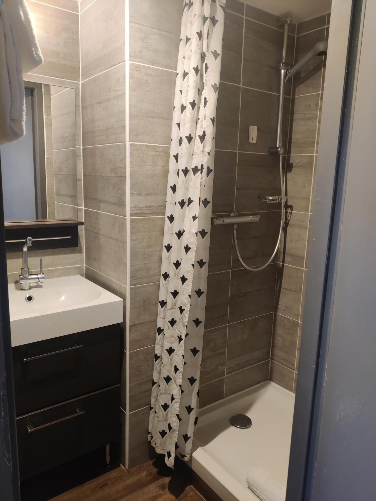 Atipik Hotel Annecy Dış mekan fotoğraf