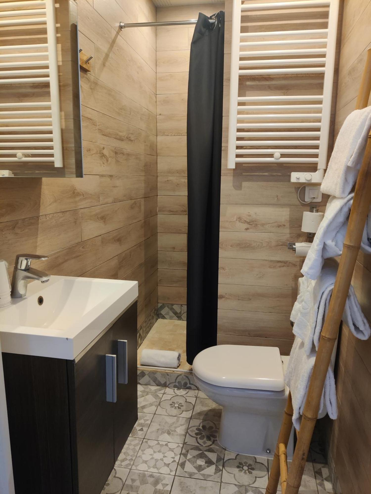 Atipik Hotel Annecy Dış mekan fotoğraf